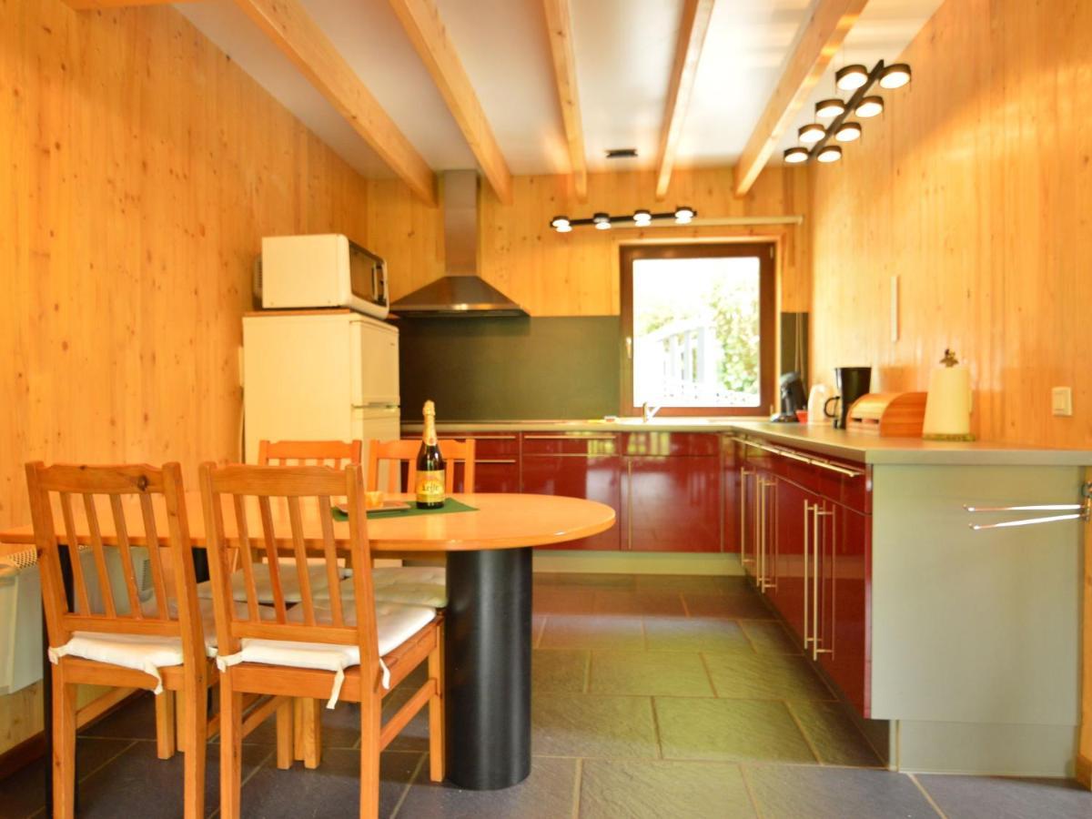 Comfortable Modern Chalet With Wood Finish Aywaille Exteriér fotografie