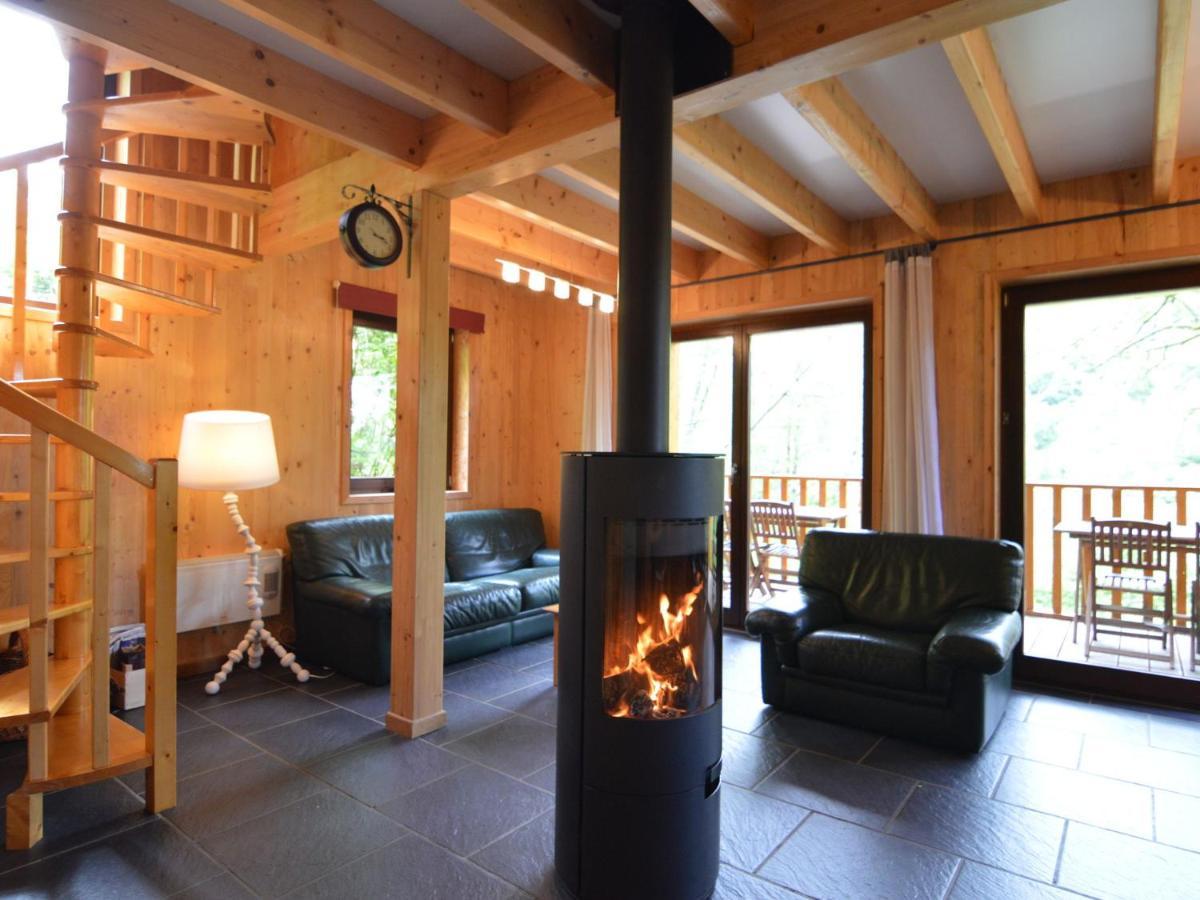 Comfortable Modern Chalet With Wood Finish Aywaille Exteriér fotografie