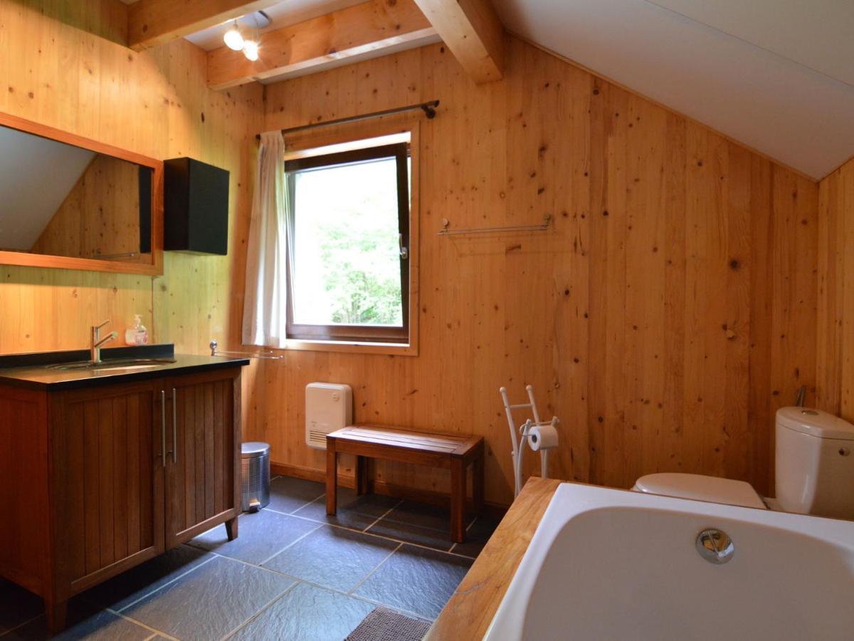 Comfortable Modern Chalet With Wood Finish Aywaille Exteriér fotografie