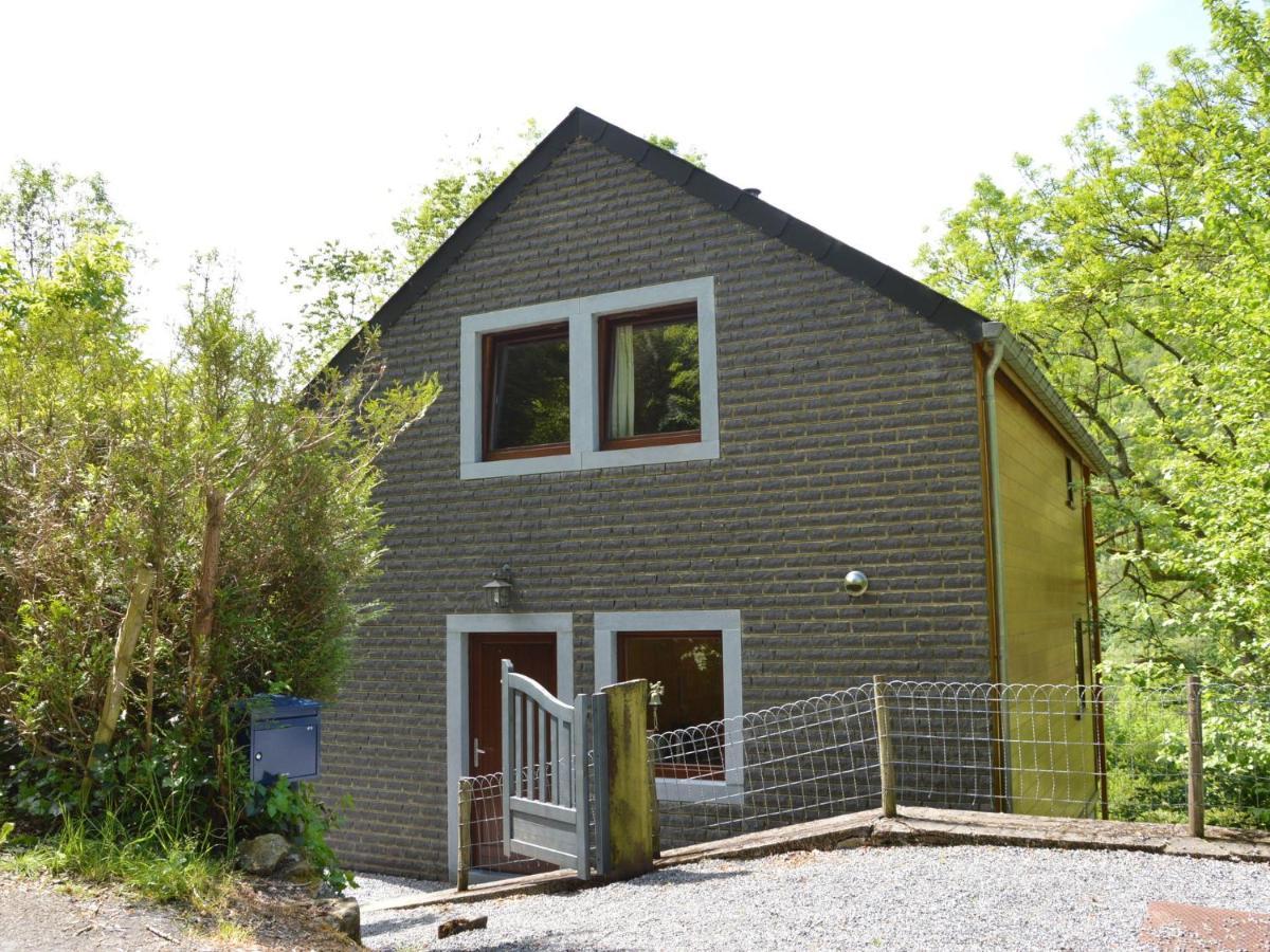 Comfortable Modern Chalet With Wood Finish Aywaille Exteriér fotografie