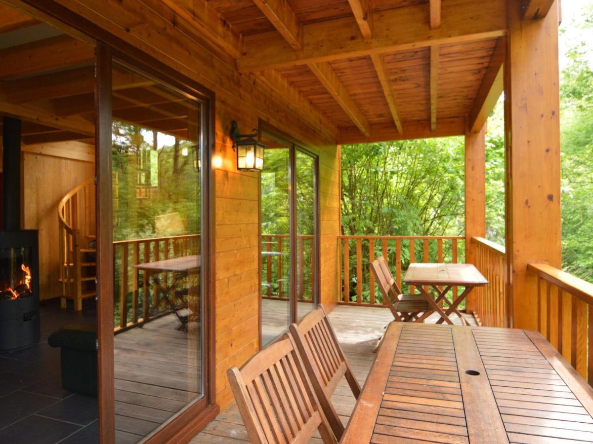 Comfortable Modern Chalet With Wood Finish Aywaille Exteriér fotografie
